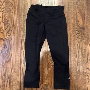 Lululemon Pace Rival cropped leggings size 6